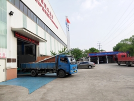 发货现场,镭豹360锐意型炫彩镀膜风干一体机发往广西省贵港市99爱车俱乐部