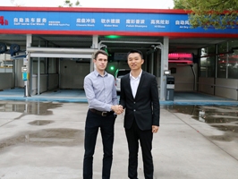 海外市场突飞猛进,俄罗斯叶卡捷琳堡代理商ooo Pnbepc公司再订购一台镭豹360锐意型炫彩、镀膜、风干一体机