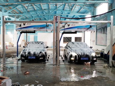 用户案例,两台镭鹰S90洗车机在山东省威海市98卡丁车俱乐部安装完成交付使用