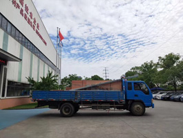 发货现场,镭豹360极速型洗车机发往江苏省扬州市高邮菱佳加油站