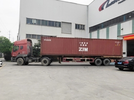 海外发货现场,两台镭豹360卓越型洗护一体机发往欧洲挪威