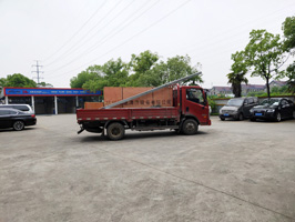 发货现场：镭鹰X1全自动电脑洗车机发往浙江省杭州市萧山区