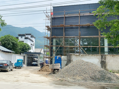 客户满意加好评,镭鹰S90洗车机在安徽省黄山市驰锐汽车销售服务有限公司安装完成