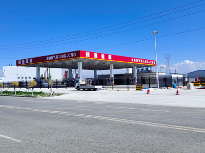 客户满意加好评,镭豹360锐意型洗车机在新疆塔城额敏县捷通能源加油加气站安装完成