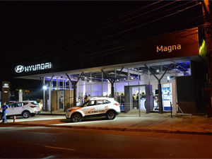 销往全球第94个国家,北美洲多米尼加共和国Magna Motor现代汽车4S店订购两台镭豹360洗护一体机