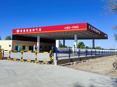 客户满意加好评,镭豹360锐意型洗车机在新疆塔城额敏县凯通加油加气站安装完成