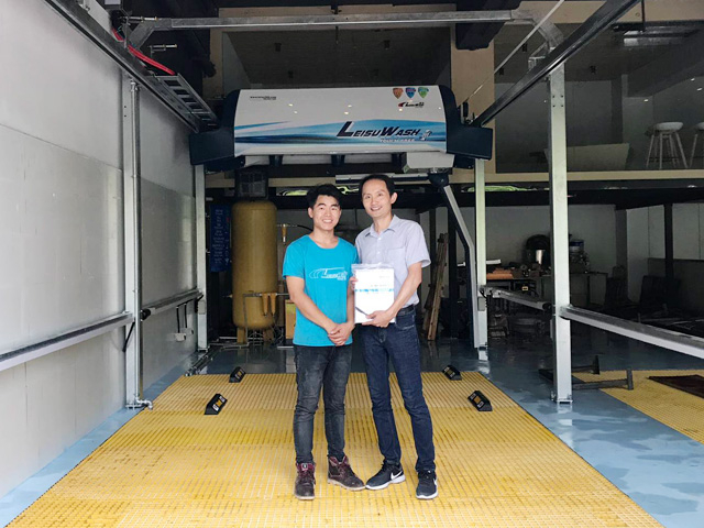 镭豹360用户案例:广东省广州市誉途养车