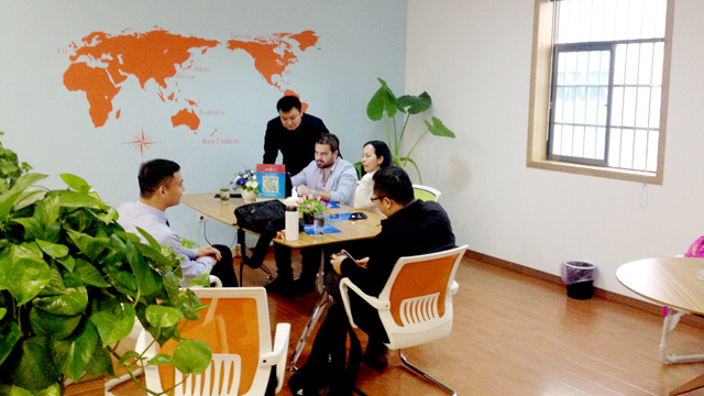镭豹360，中国梦，哥伦比亚客户考察杭州伟德体育公司，达成合作协议