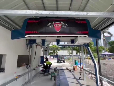 海外安装现场,镭豹360炫彩型洗车机在巴拿马安装进行中