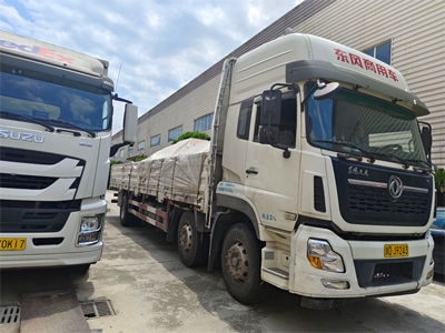 海外发货现场,LEISUWASH 360极速型无接触洗车机发往俄罗斯加里宁格勒